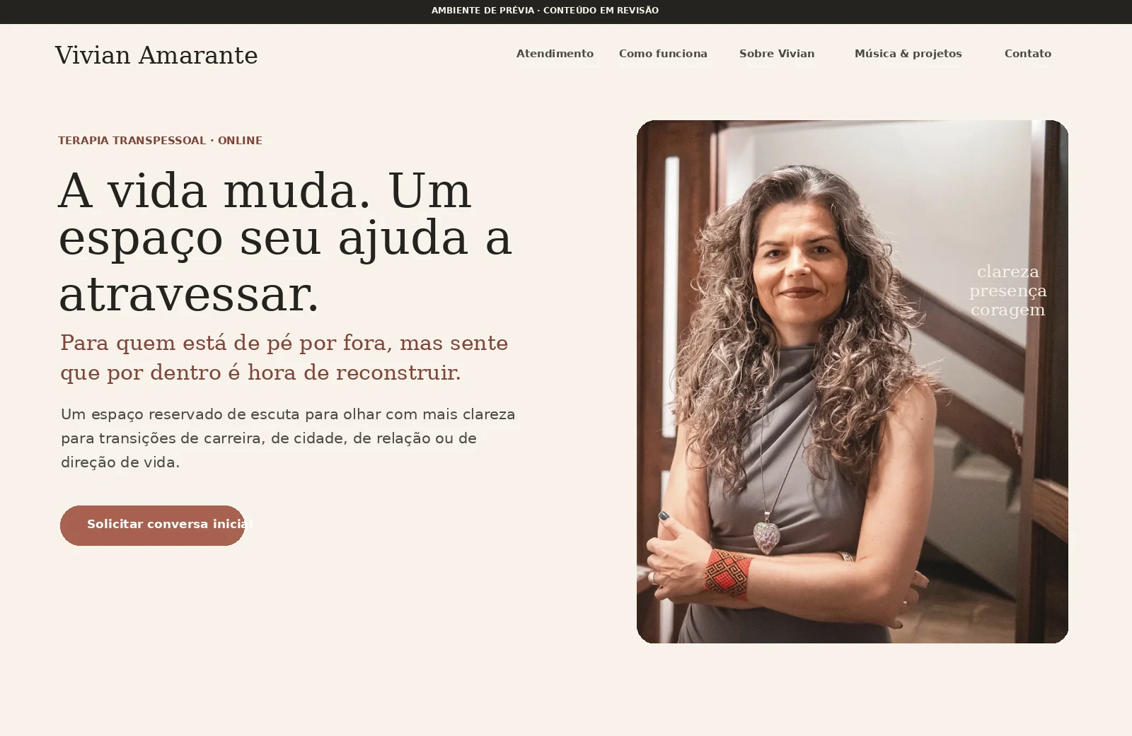 Vivian Amarante website preview, presenting individual therapeutic work with a clear contact path.
